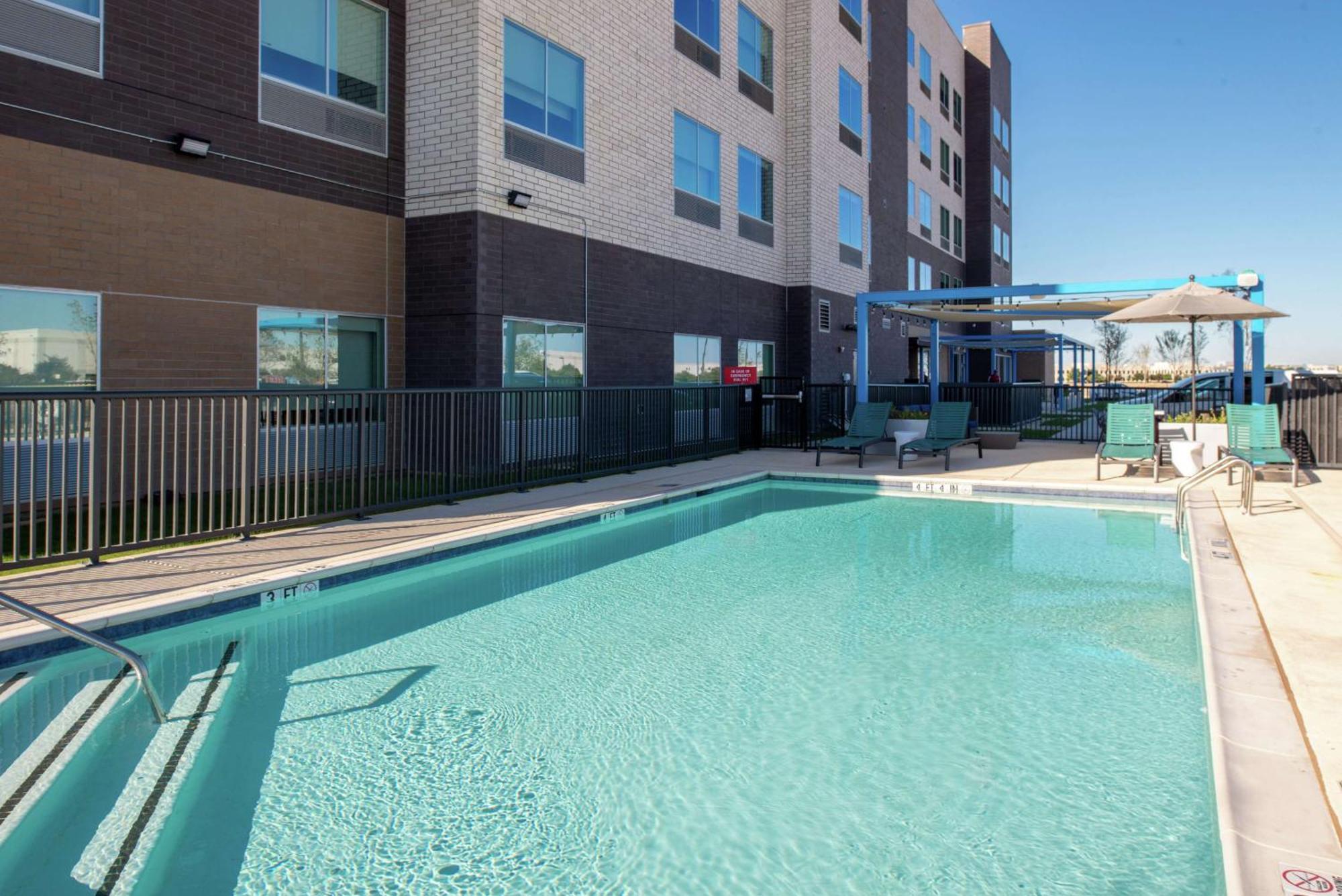 Tru By Hilton Coppell Dfw Airport North Hotel Ngoại thất bức ảnh
